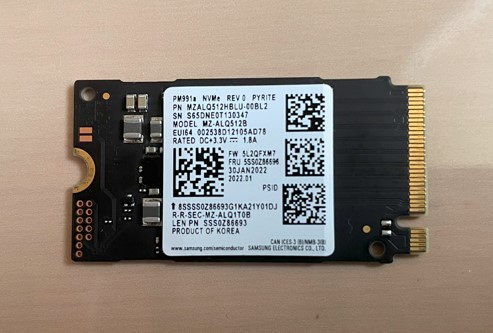 NEC LAVIE Direct N15(S)ノートパソコンのSSDとメモリーを増設して高速化!